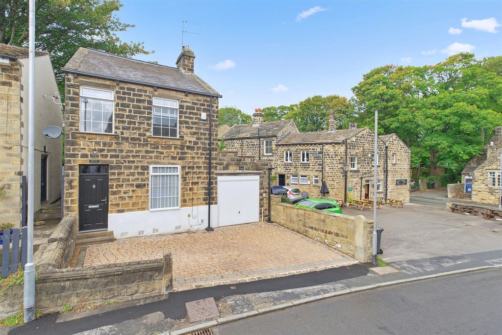 Property photo 1 of 22 Derry Hill