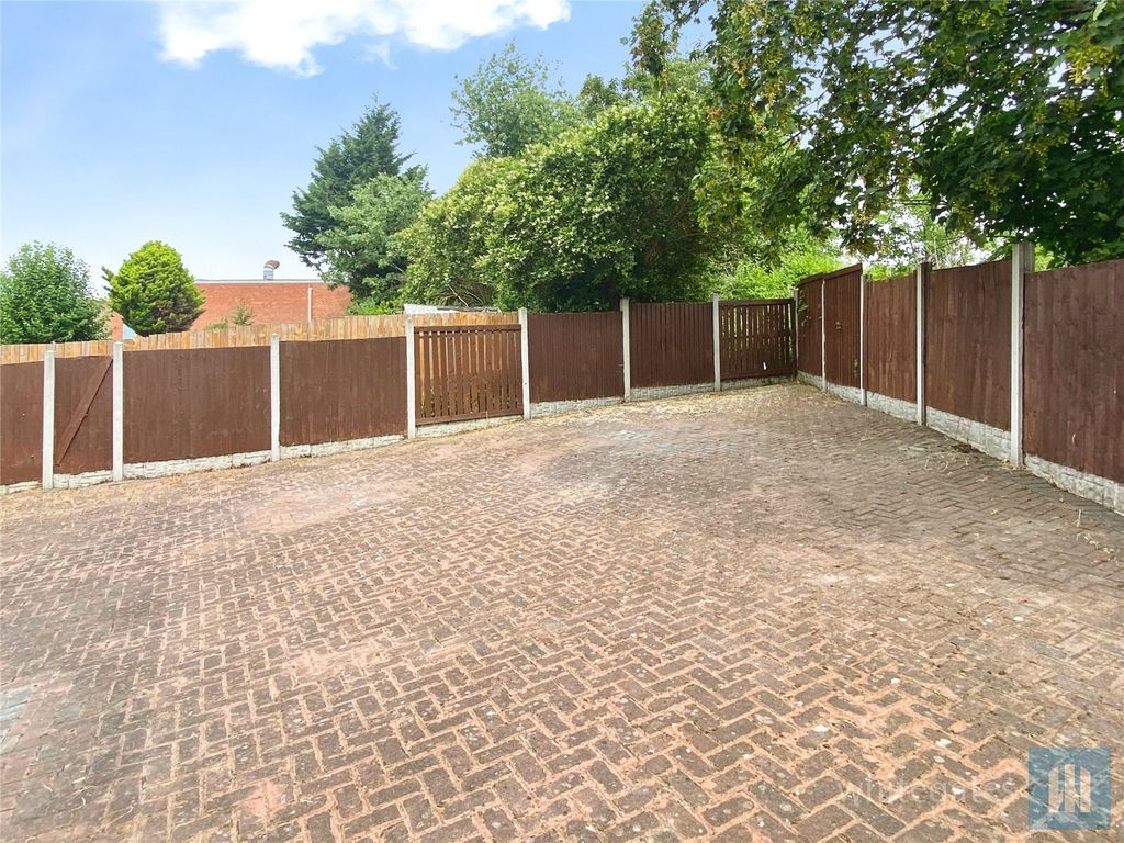 Property photo 2 of 11 Picture No. 05