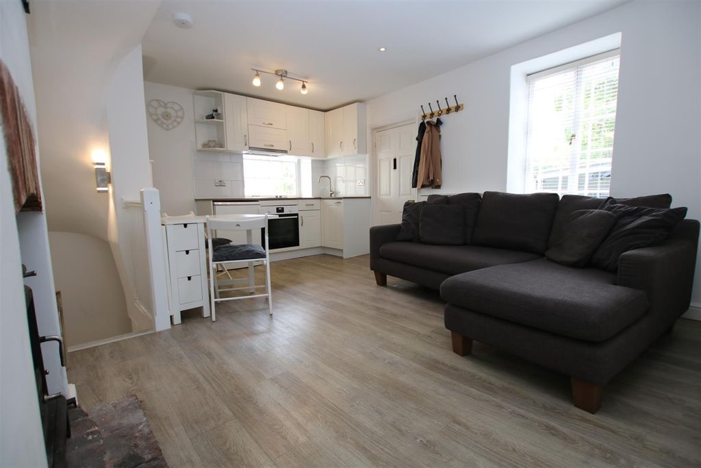 Property photo 2 of 20 Living Area 2.Jpg