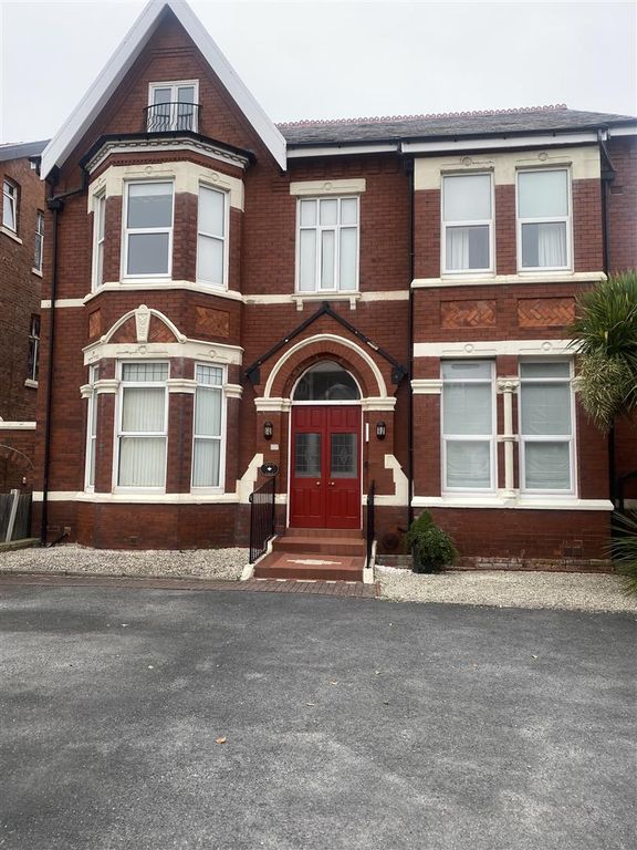 Property photo 2 of 17 External Front