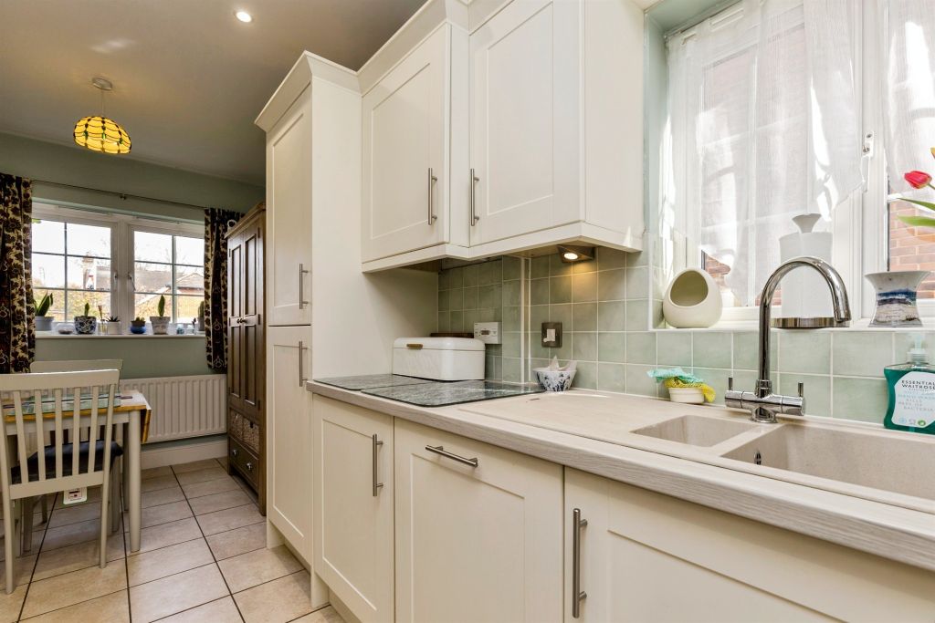 Property photo 3 of 20