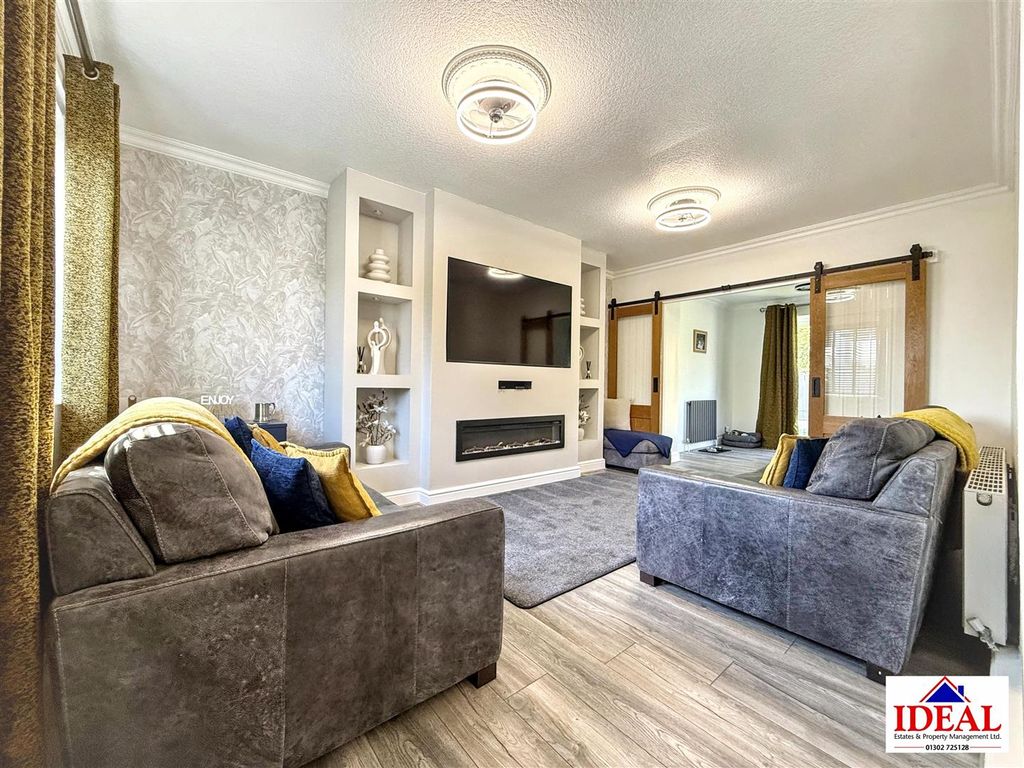 Property photo 2 of 19 Image00027.Jpg