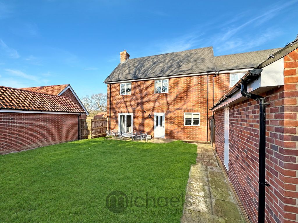 Property photo 2 of 29