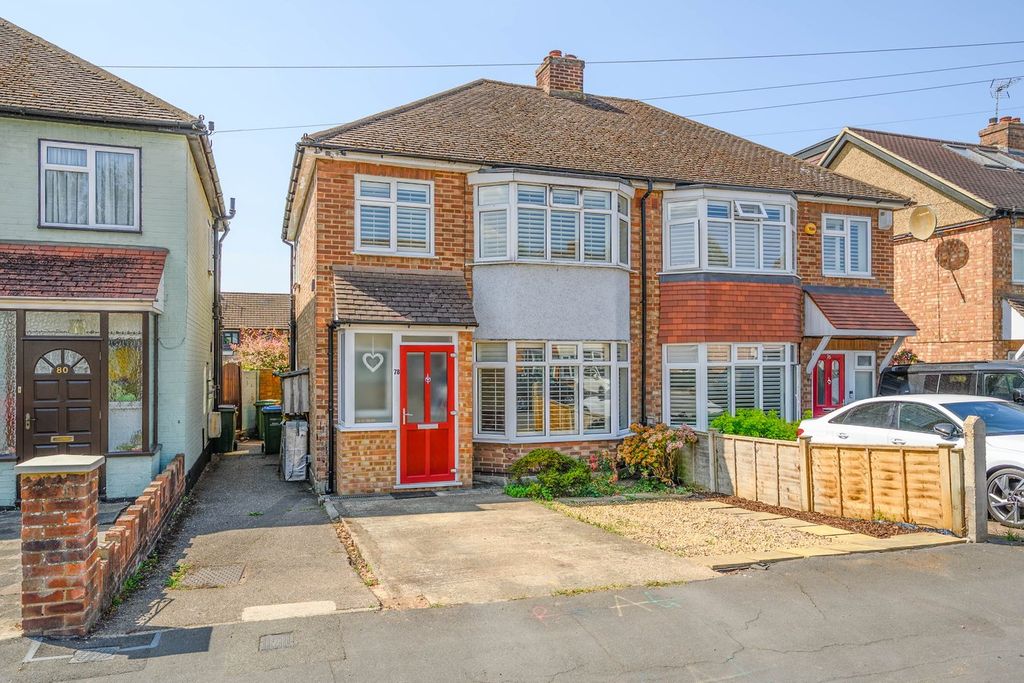 Property photo 1 of 12