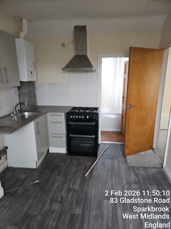 Property photo 3 of 6