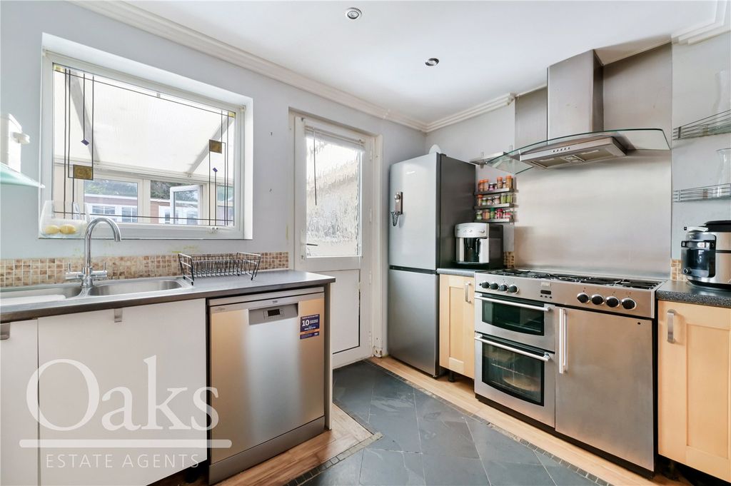 Property photo 2 of 8 Picture No. 04