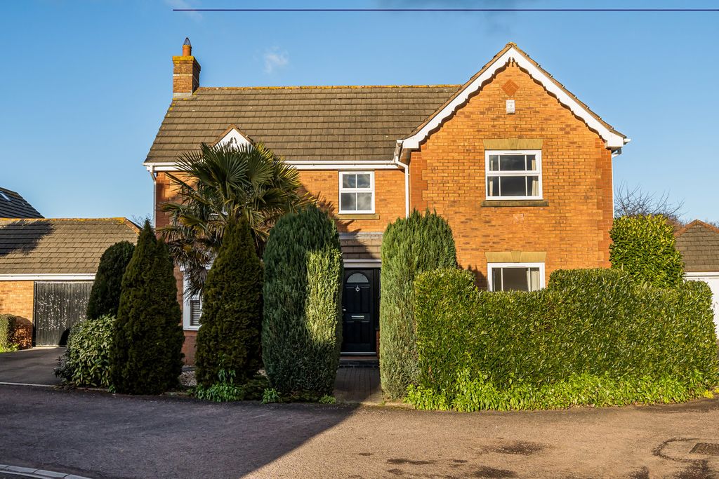 Property photo 1 of 22