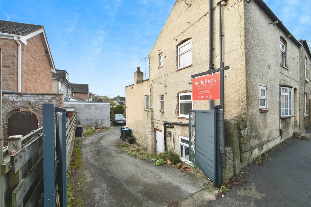 Property photo 3 of 23 Pbox-Img.Jpg