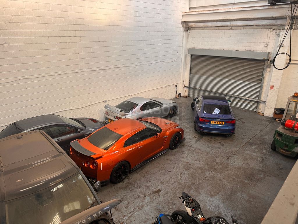 Property photo 3 of 9