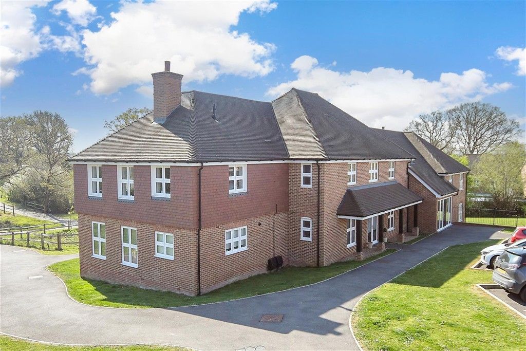 Property photo 1 of 4 Front