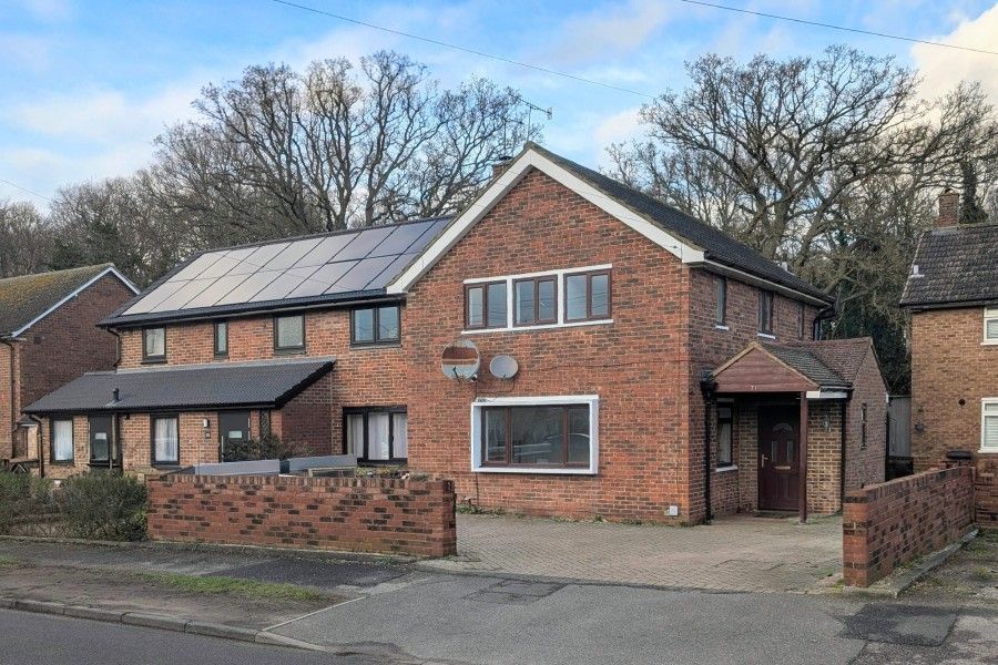 Property photo 1 of 11