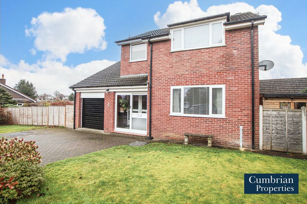 Property photo 1 of 23 External