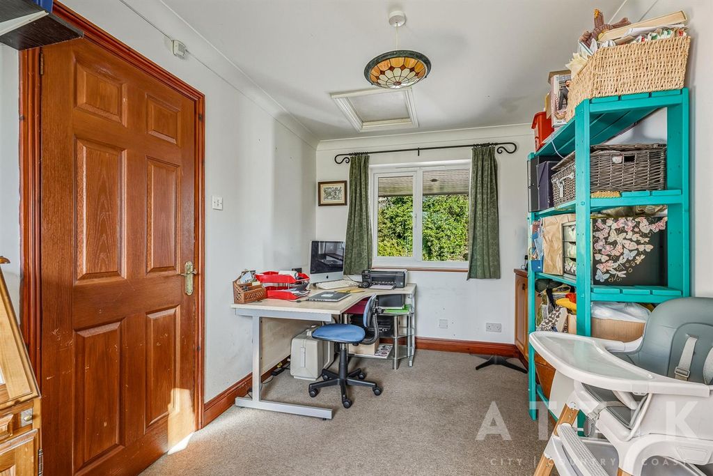 Additional image 26 of 5 bed detached house for saleQuay Street, Halesworth IP19