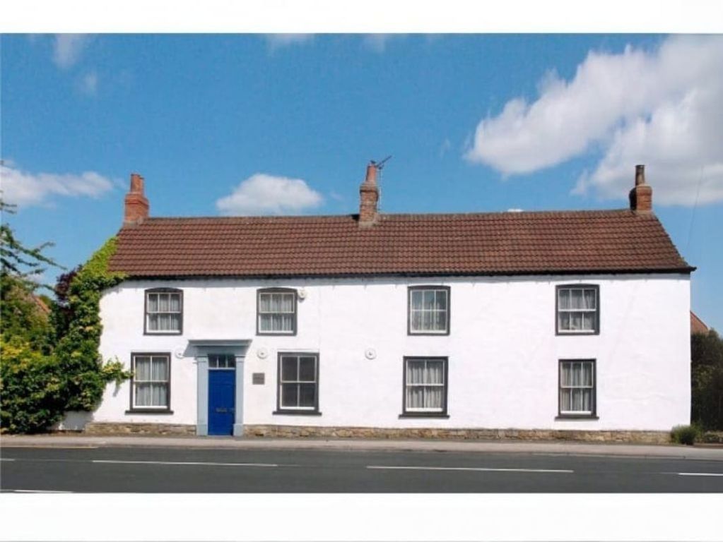 Property photo 1 of 13