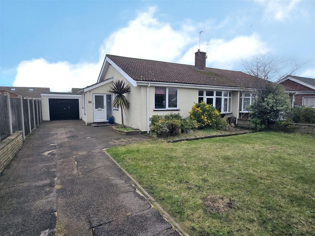 Property photo 1 of 13 Front