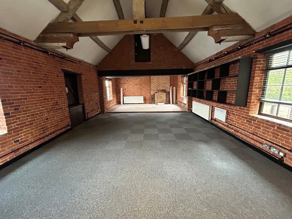 Property photo 2 of 6 Photo 5