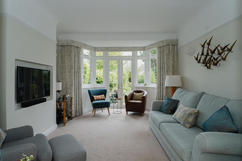 Property photo 3 of 34 Propertyportals 2.Jpg