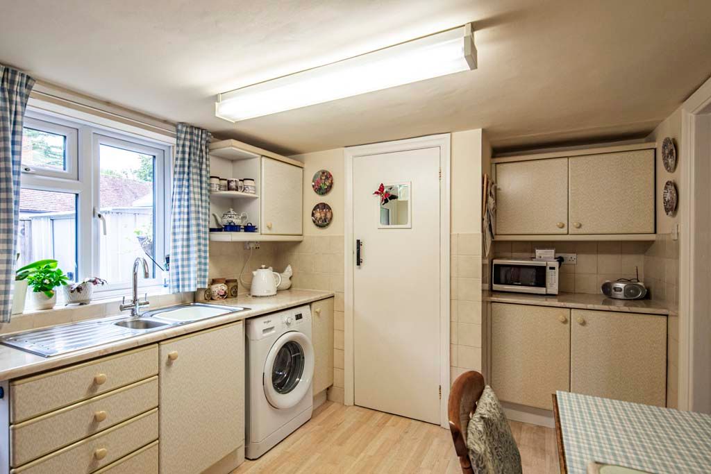 Property photo 3 of 13