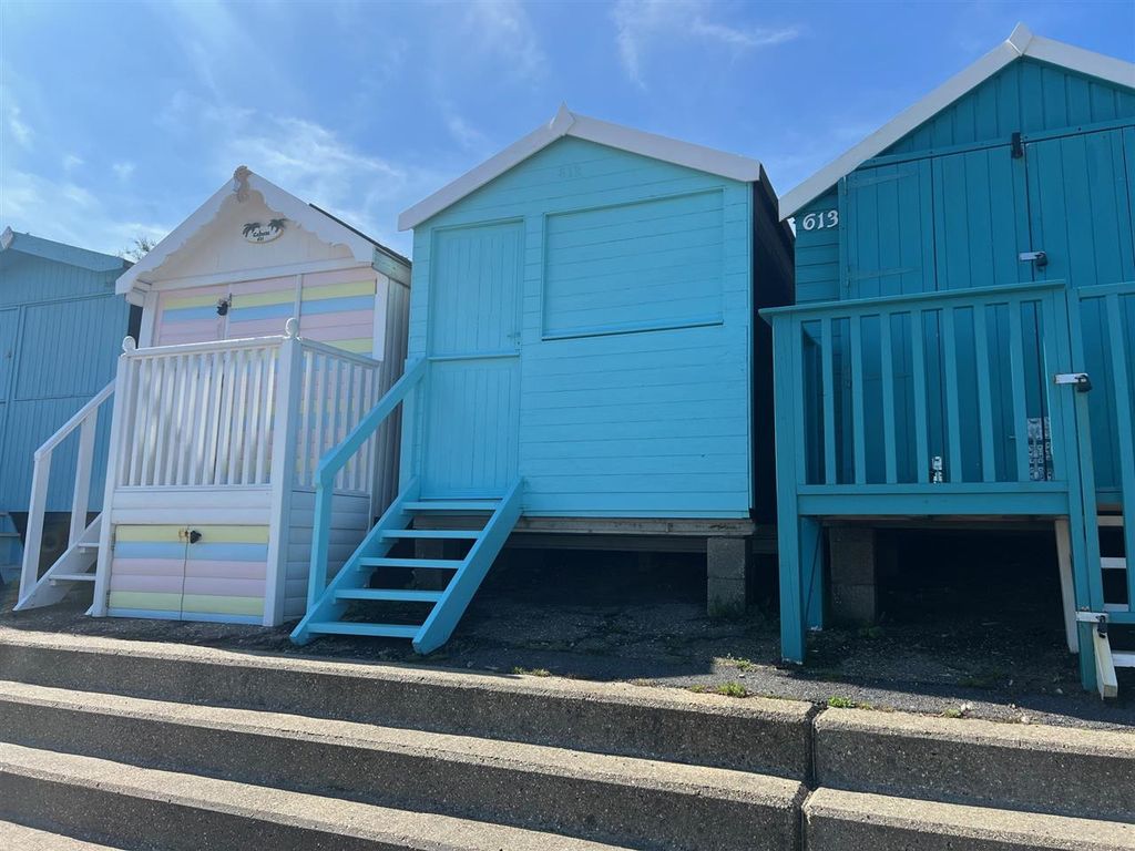 Property photo 2 of 4