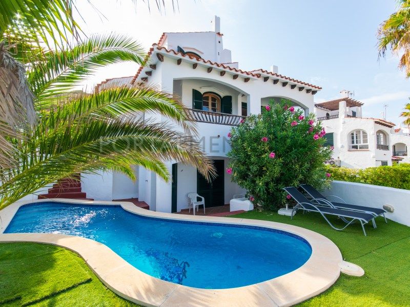 Property photo 1 of 58