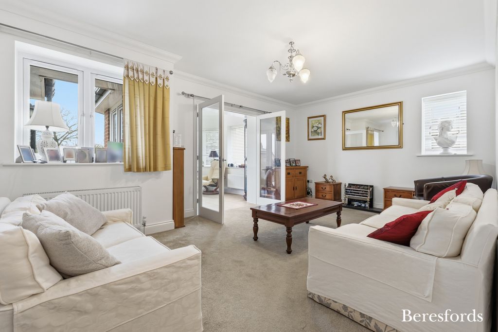 Property photo 2 of 15 Picture 2