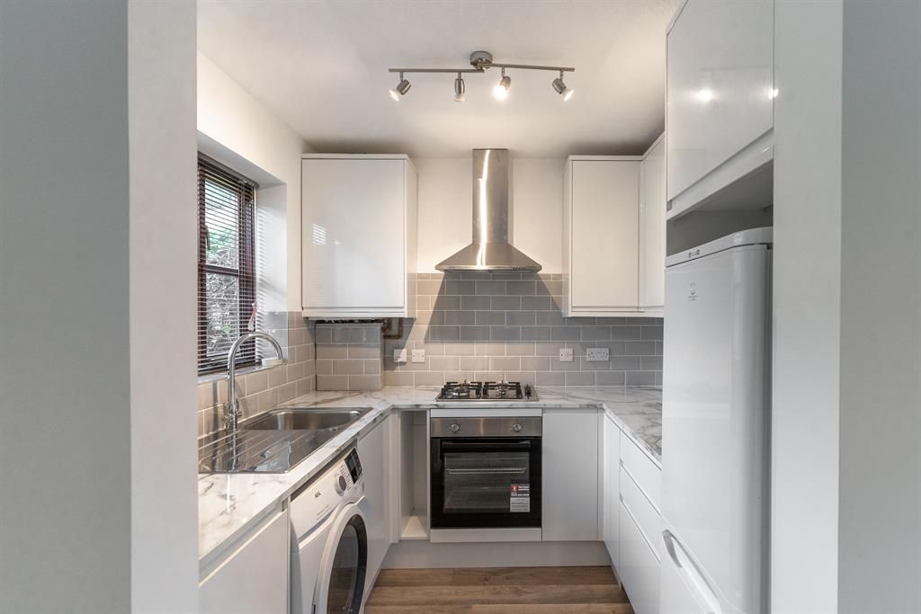 Property photo 2 of 9 Picture 2