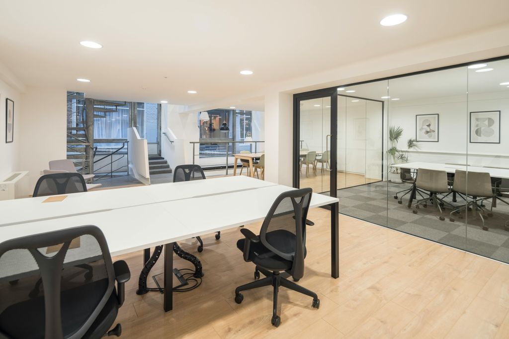 Property photo 1 of 20 Office