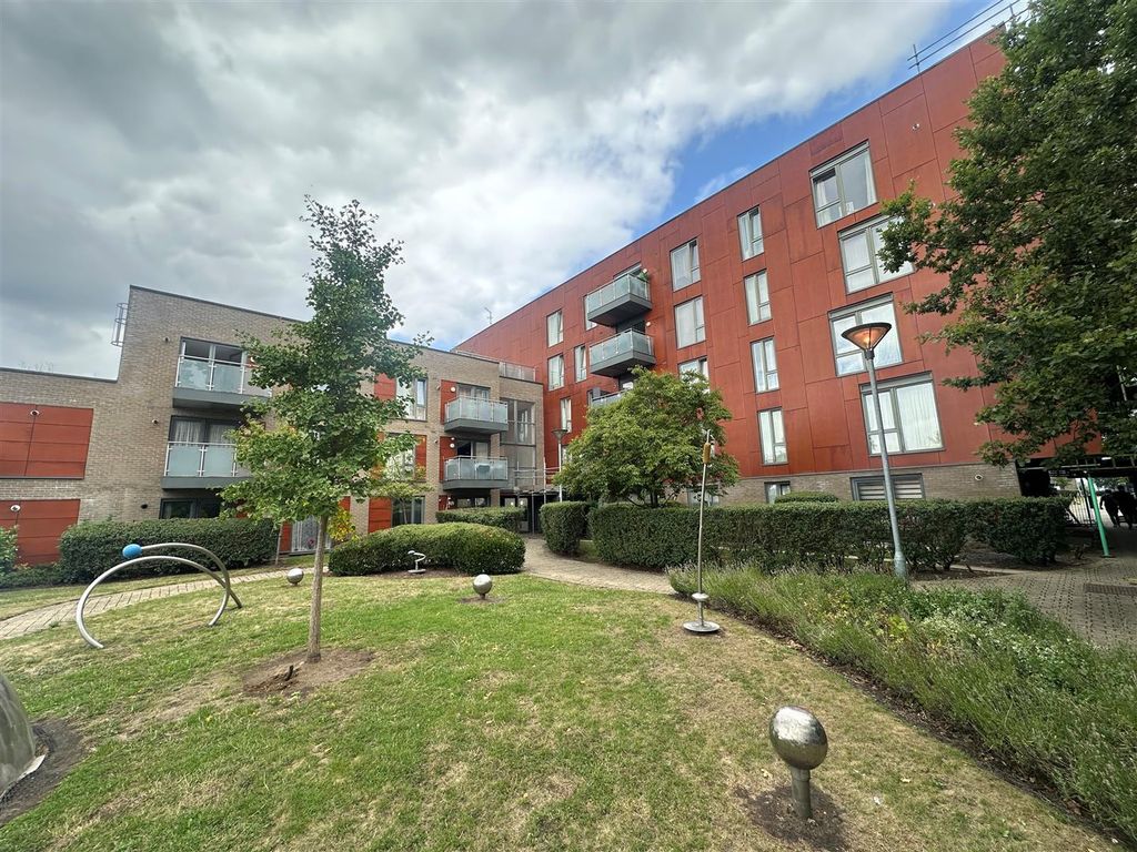 Property photo 1 of 17 16.Jpg