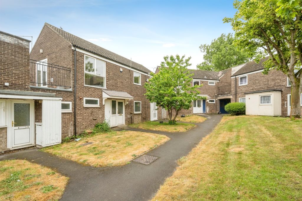 Property photo 1 of 11