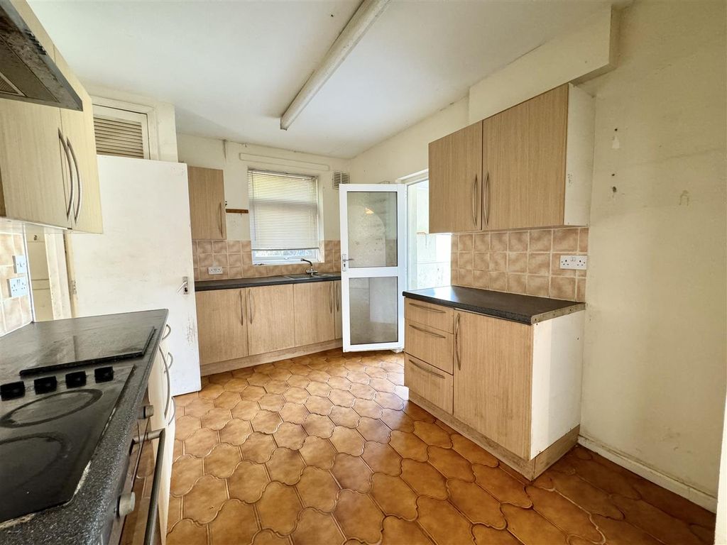 Property photo 3 of 11 Img_6617.Jpg