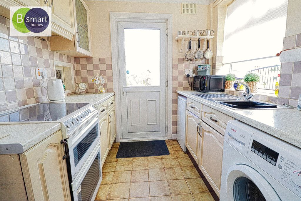 Property photo 2 of 16 Img_0057