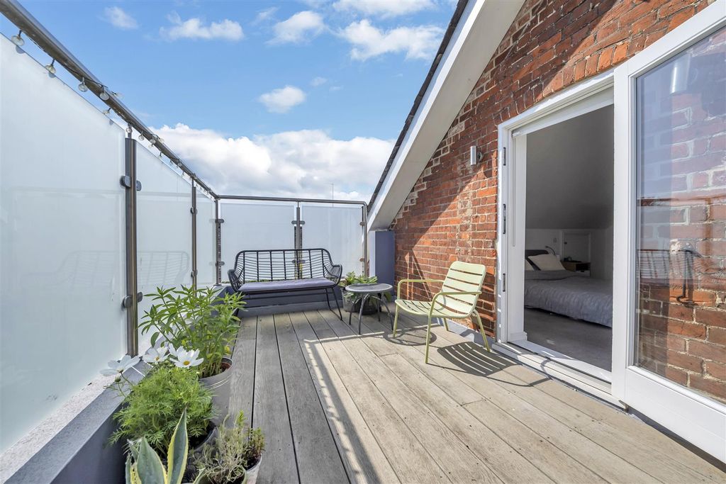 Additional image 17 of 2 bed flat for saleSouthgate Street, Bury St. Edmunds IP33