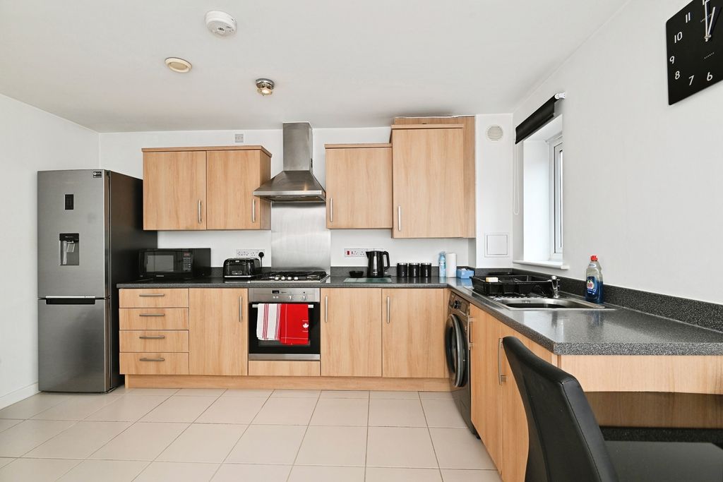 Property photo 1 of 12 Pbox-Img.Jpg