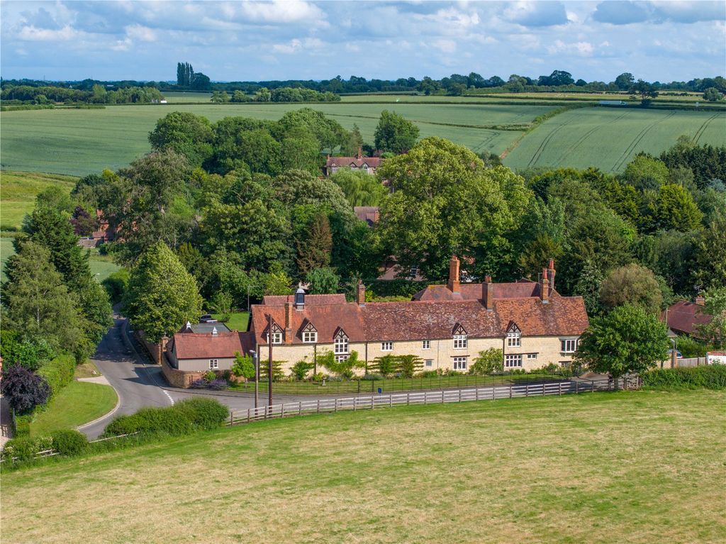 Property photo 1 of 18 Aerial