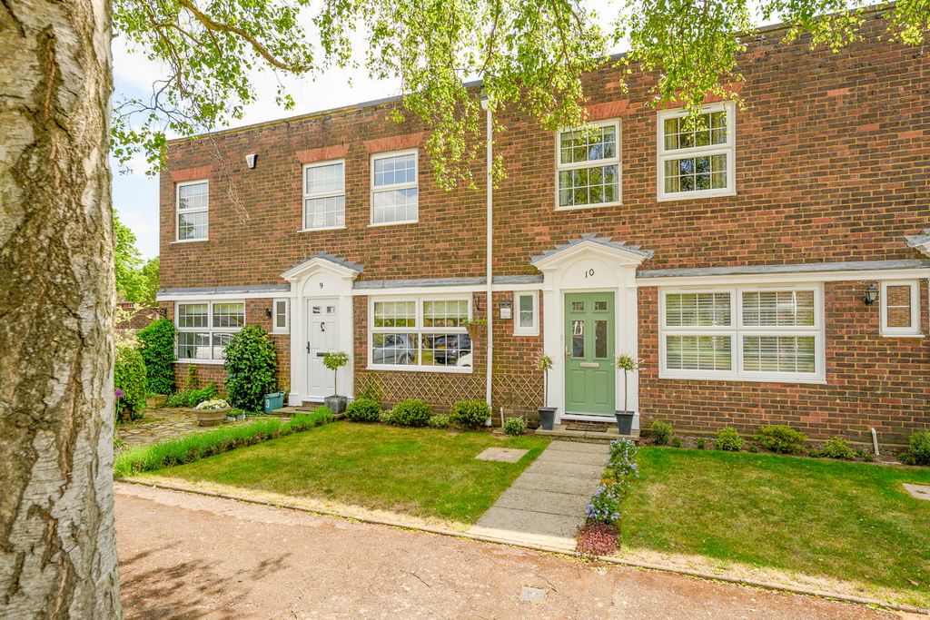 Property photo 1 of 14