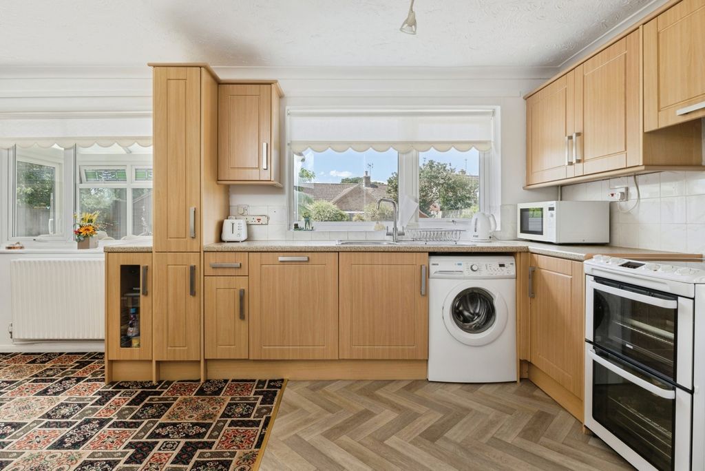 Property photo 2 of 18 Pbox-Img.Jpg