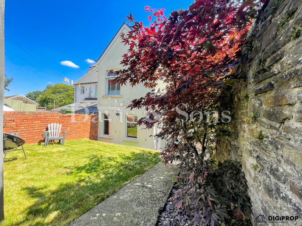 Property photo 2 of 35 Not Specified