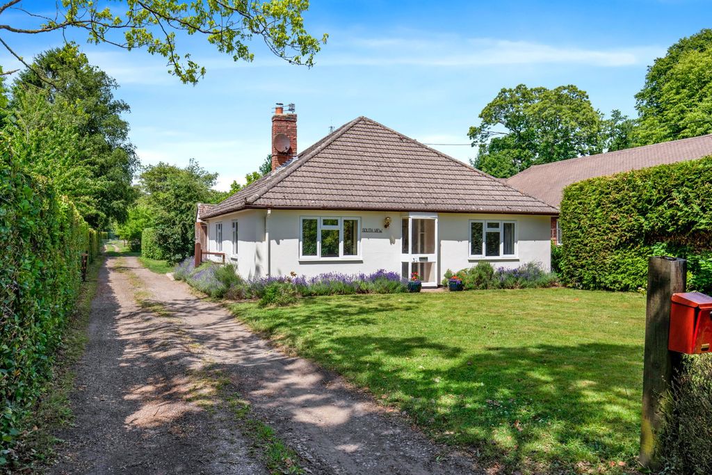 Property photo 2 of 34
