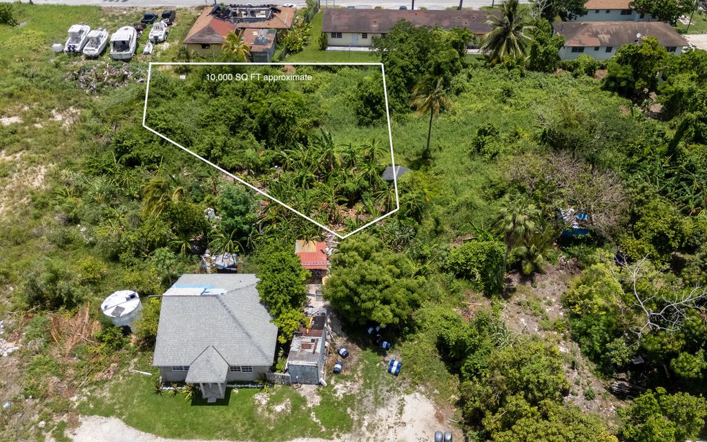Property photo 1 of 8