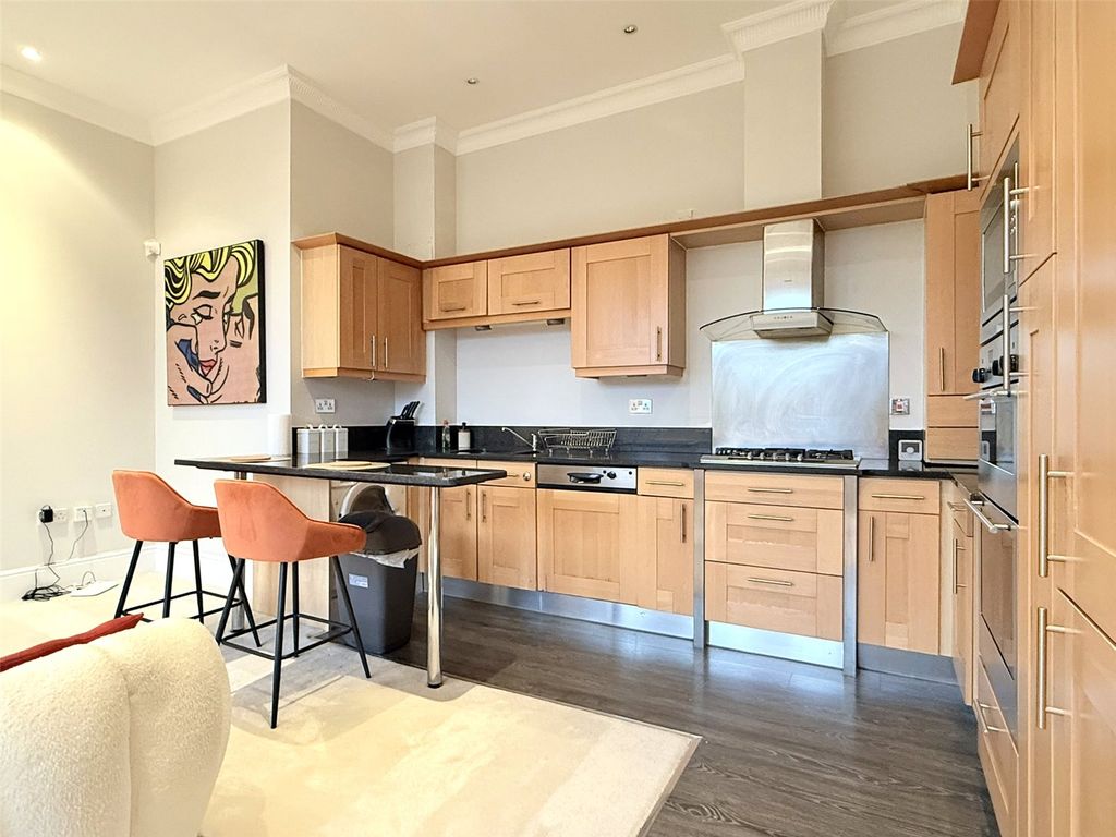 Property photo 1 of 12 Picture No. 06