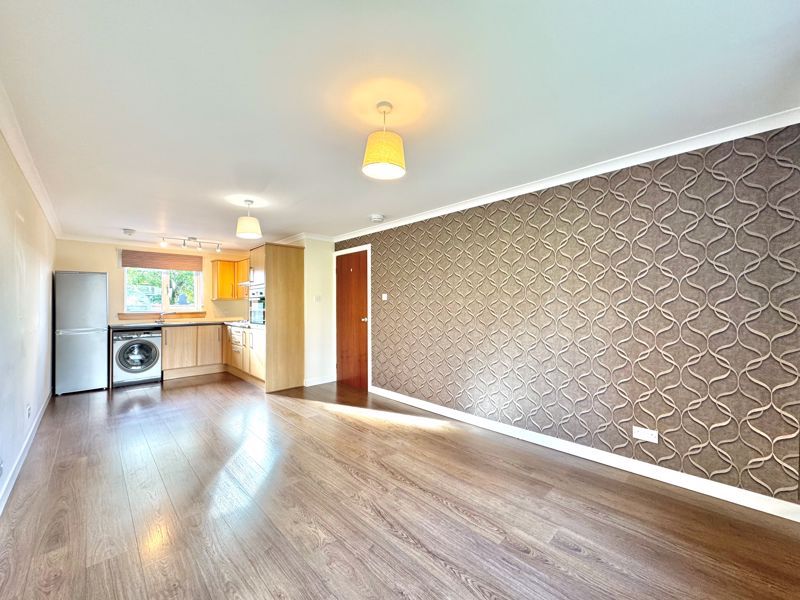 Property photo 3 of 12 Photo 1