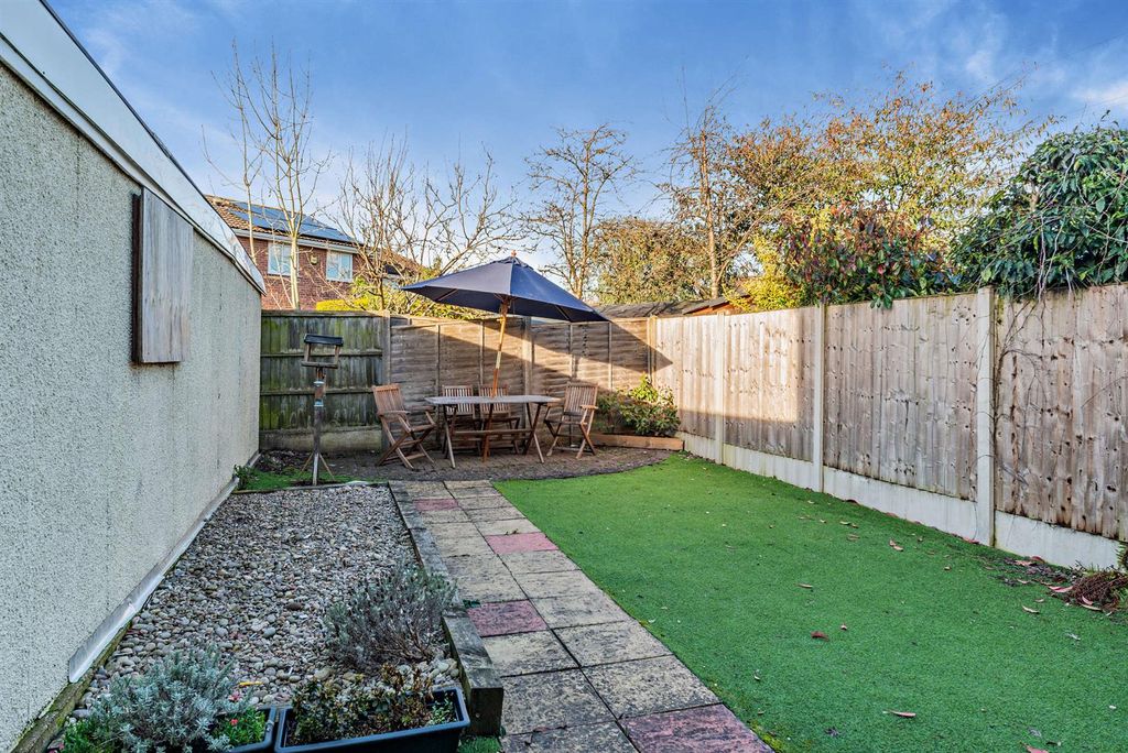 Property photo 3 of 16