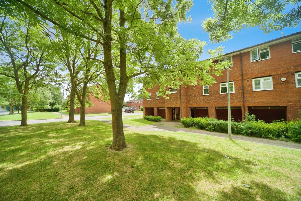 Property photo 3 of 14