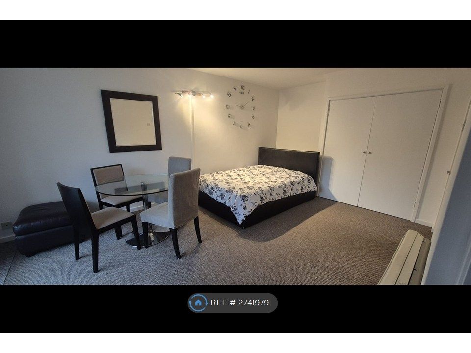 Property photo 3 of 5