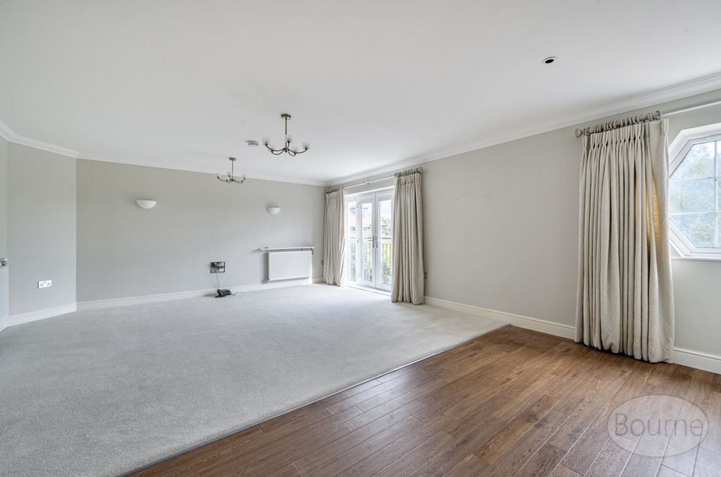 Property photo 3 of 22 d3c137A2-9d31-418...