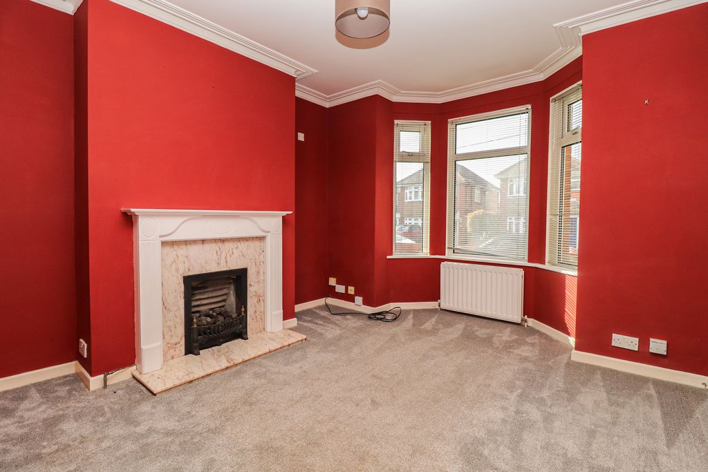 Property photo 3 of 13 Img_0373