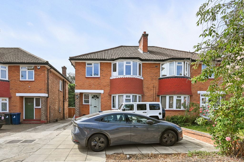 Property photo 1 of 13