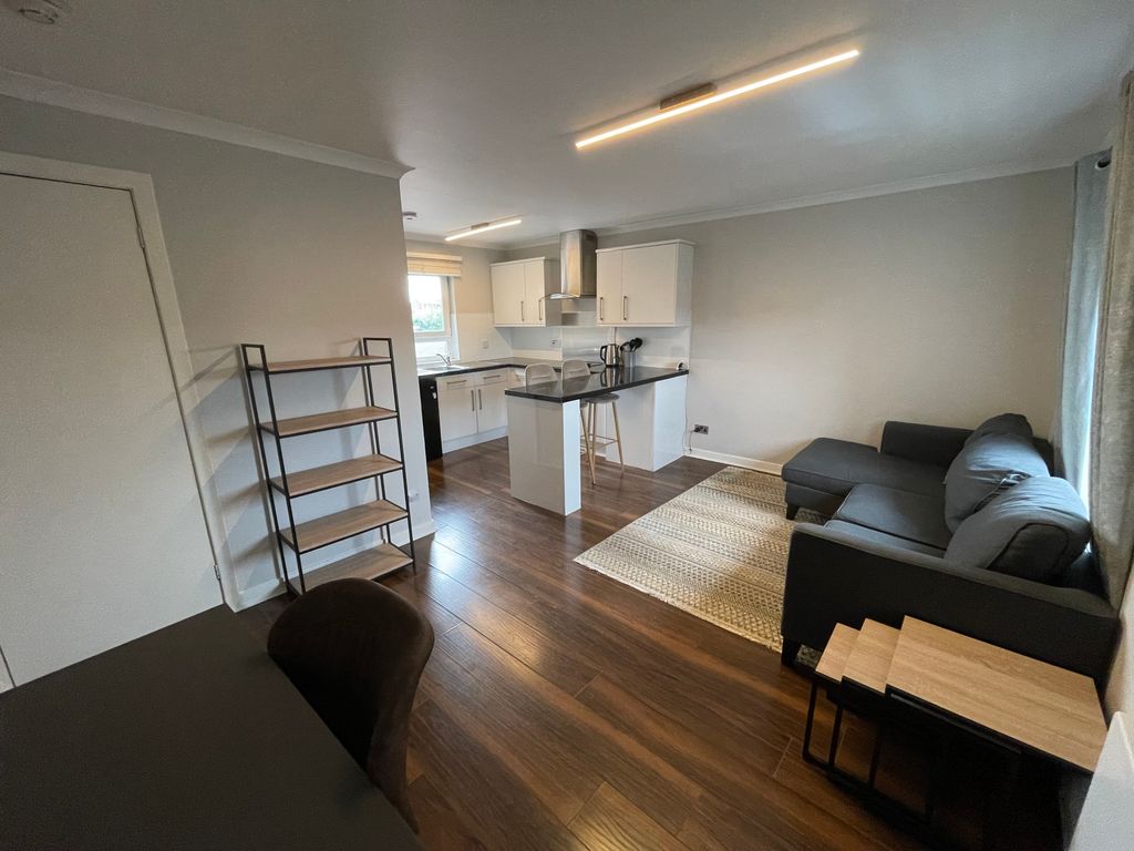 Property photo 2 of 13 Photo 2