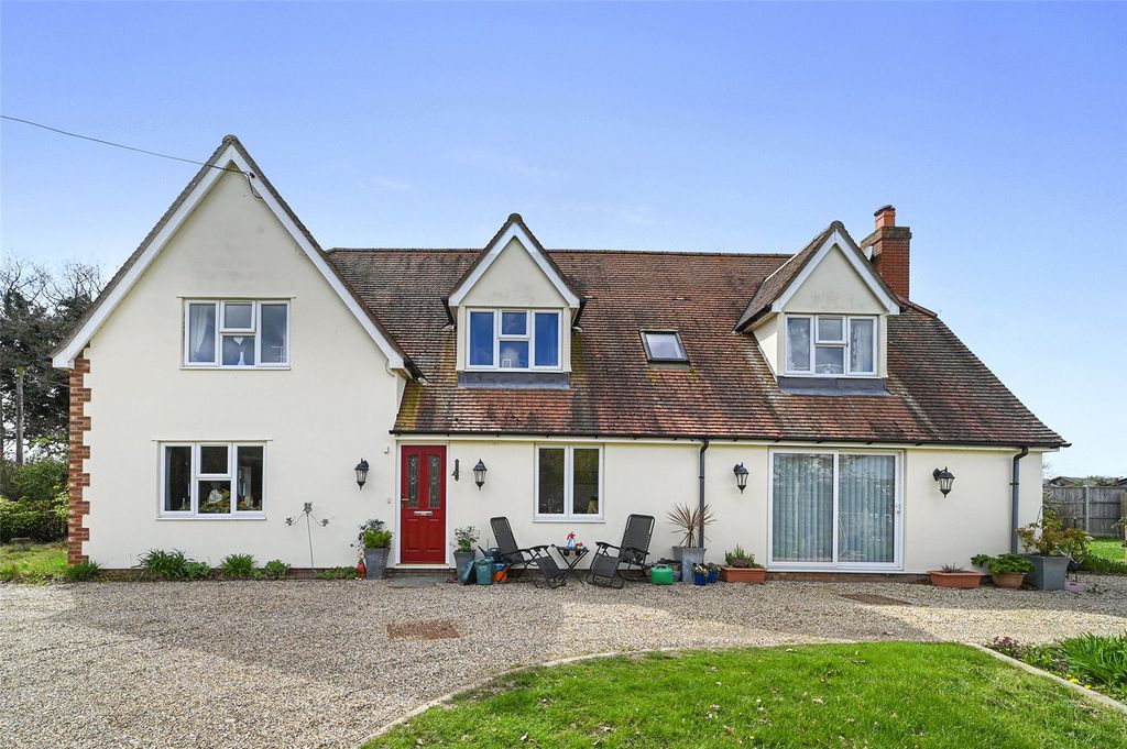 Property photo 1 of 28 Front Aspect