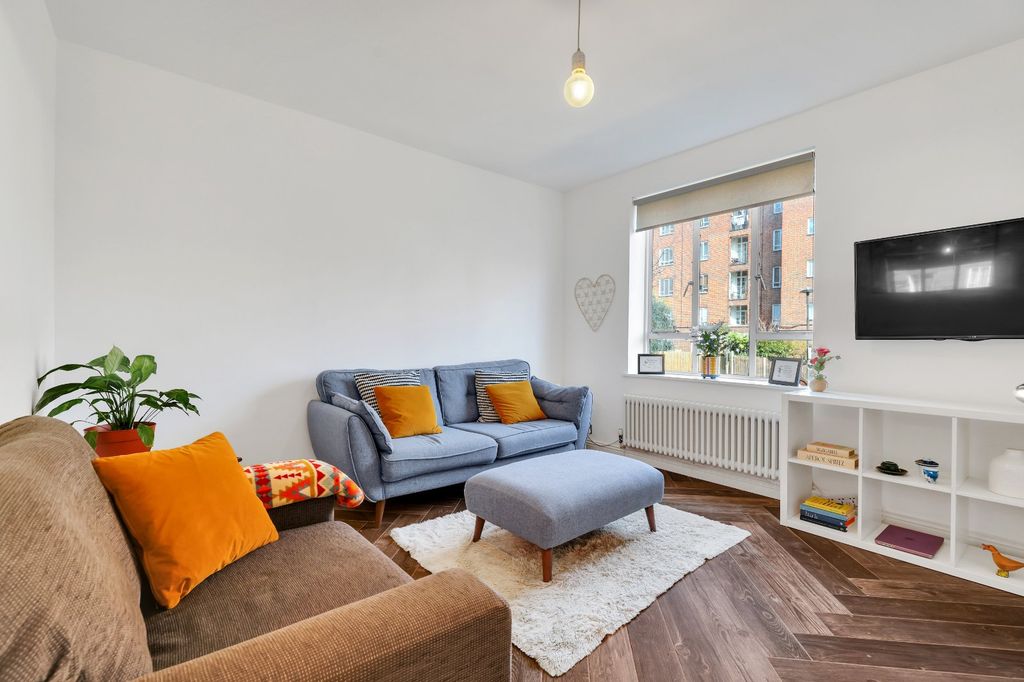 Property photo 2 of 15